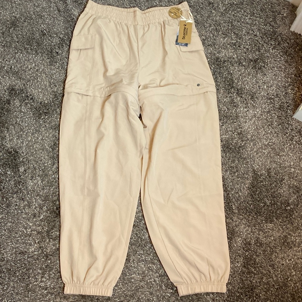 BEARPAW Outdoors Women’s Beige Convertible Pants Joggers to Shorts sz L NWT